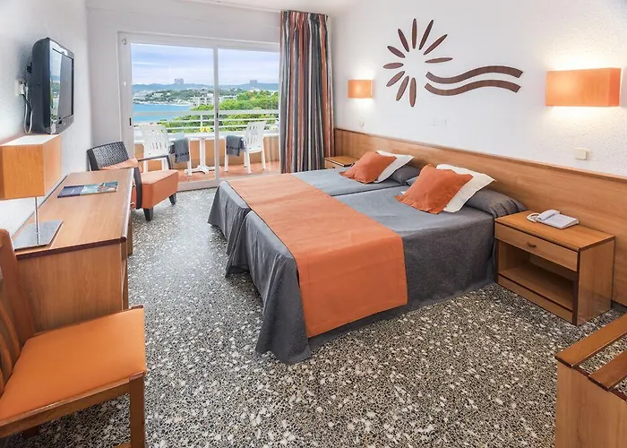 Hotel Cala Font