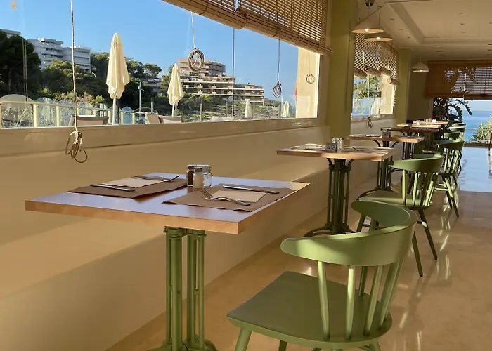Cala Font Hotel 4*