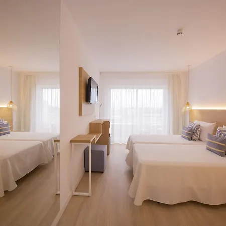 Hotel Cala Font