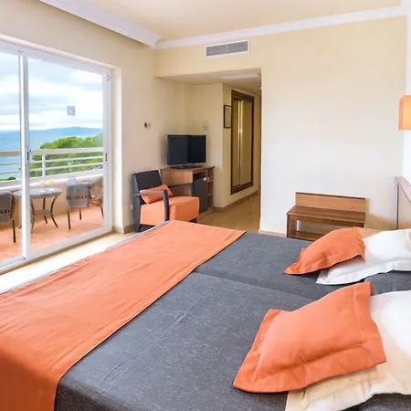 호텔 Cala Font 살루