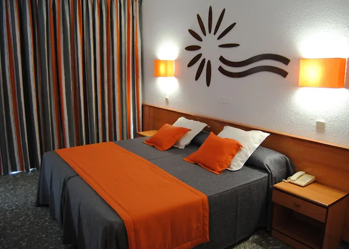 Cala Font Szálloda 4*