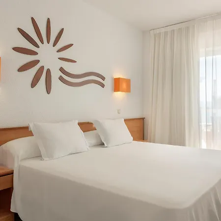 Cala Font Hotel 4*