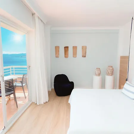 Hotel Cala Font 4*